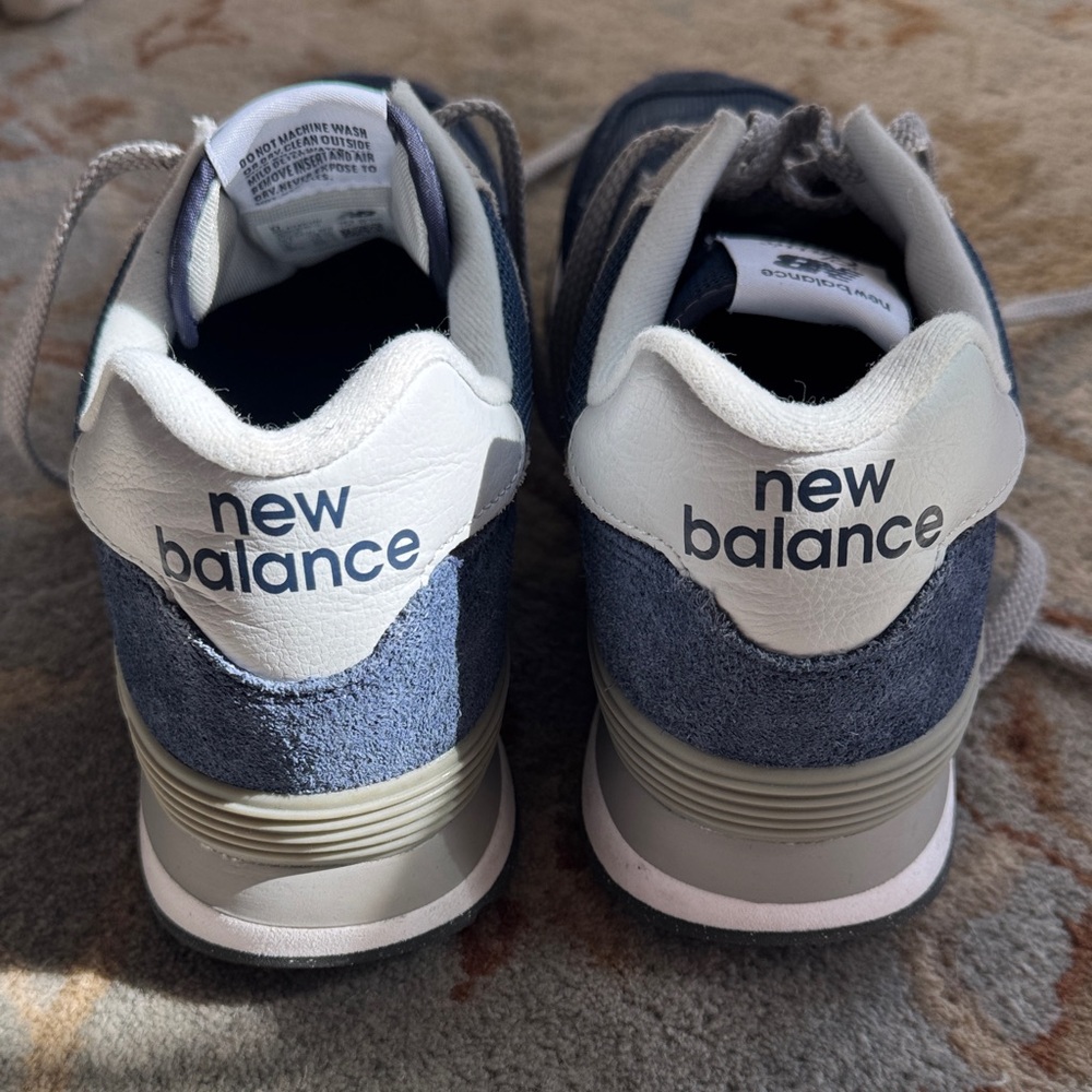 New Balance Unisex Navy and White Retro classic 574 Sneakers - Picture 3 of 16